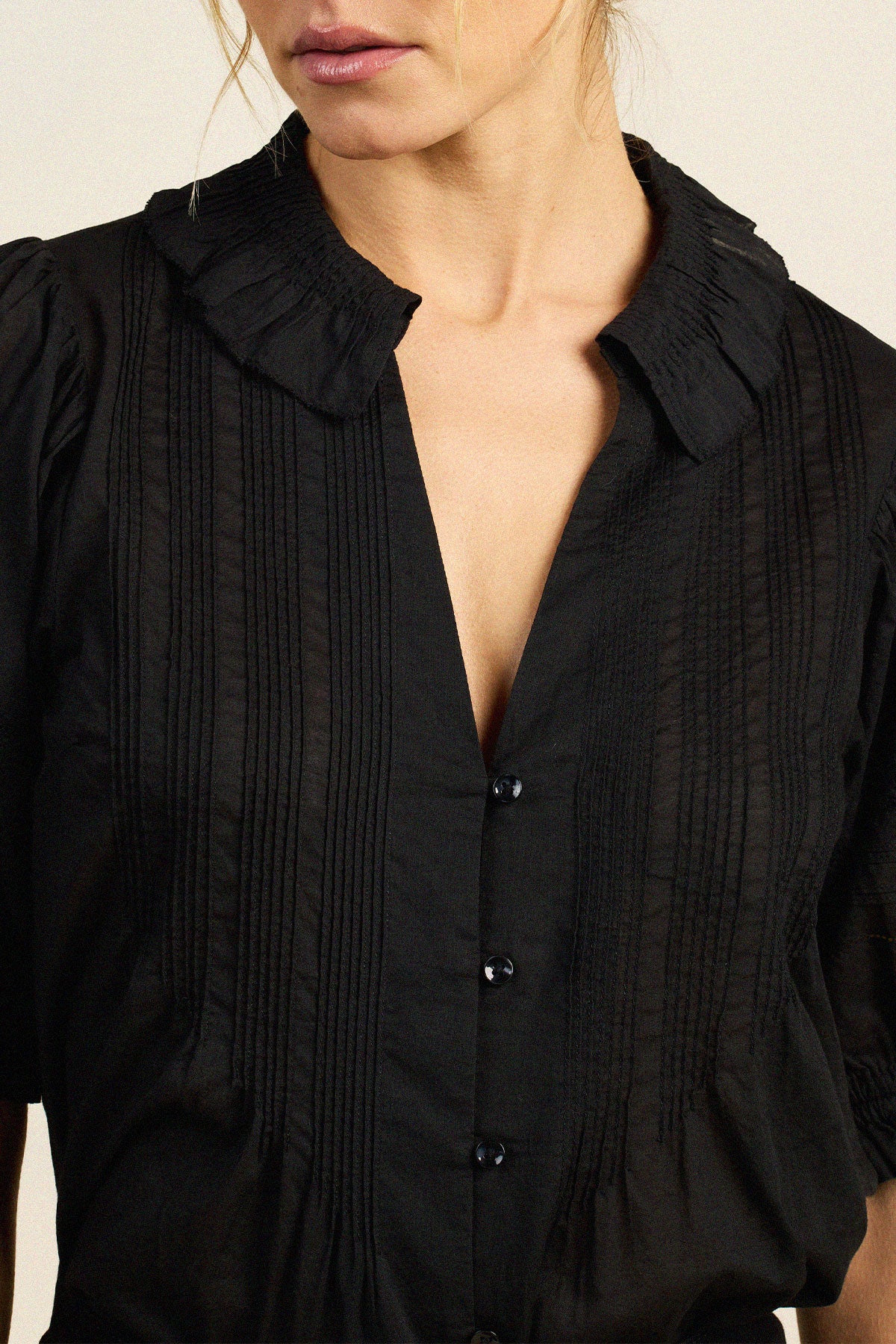 Trovata Amelie blouse in Black, cotton — view 2