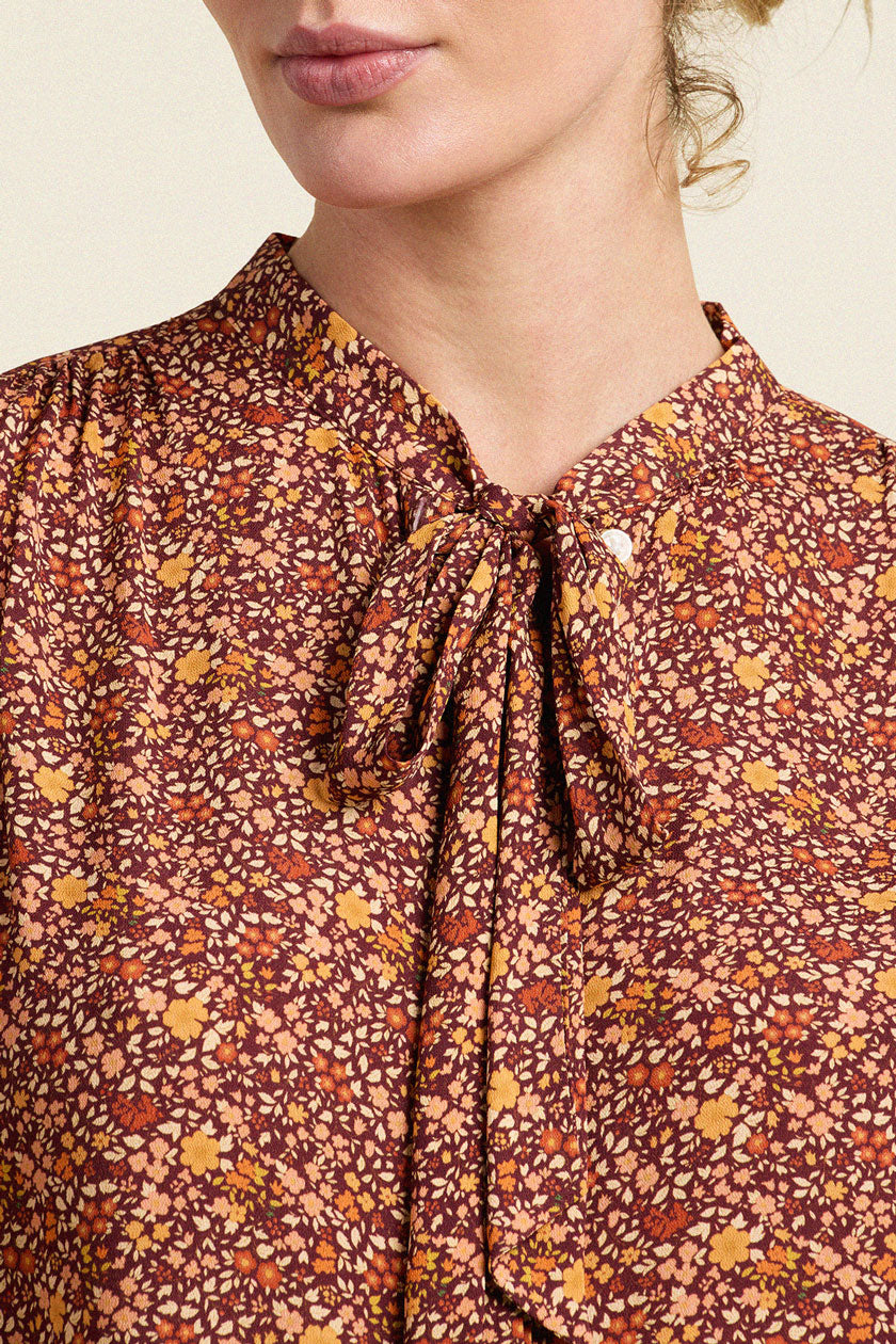 Trovata Mary Todd blouse in Briarwood, viscose — view 2