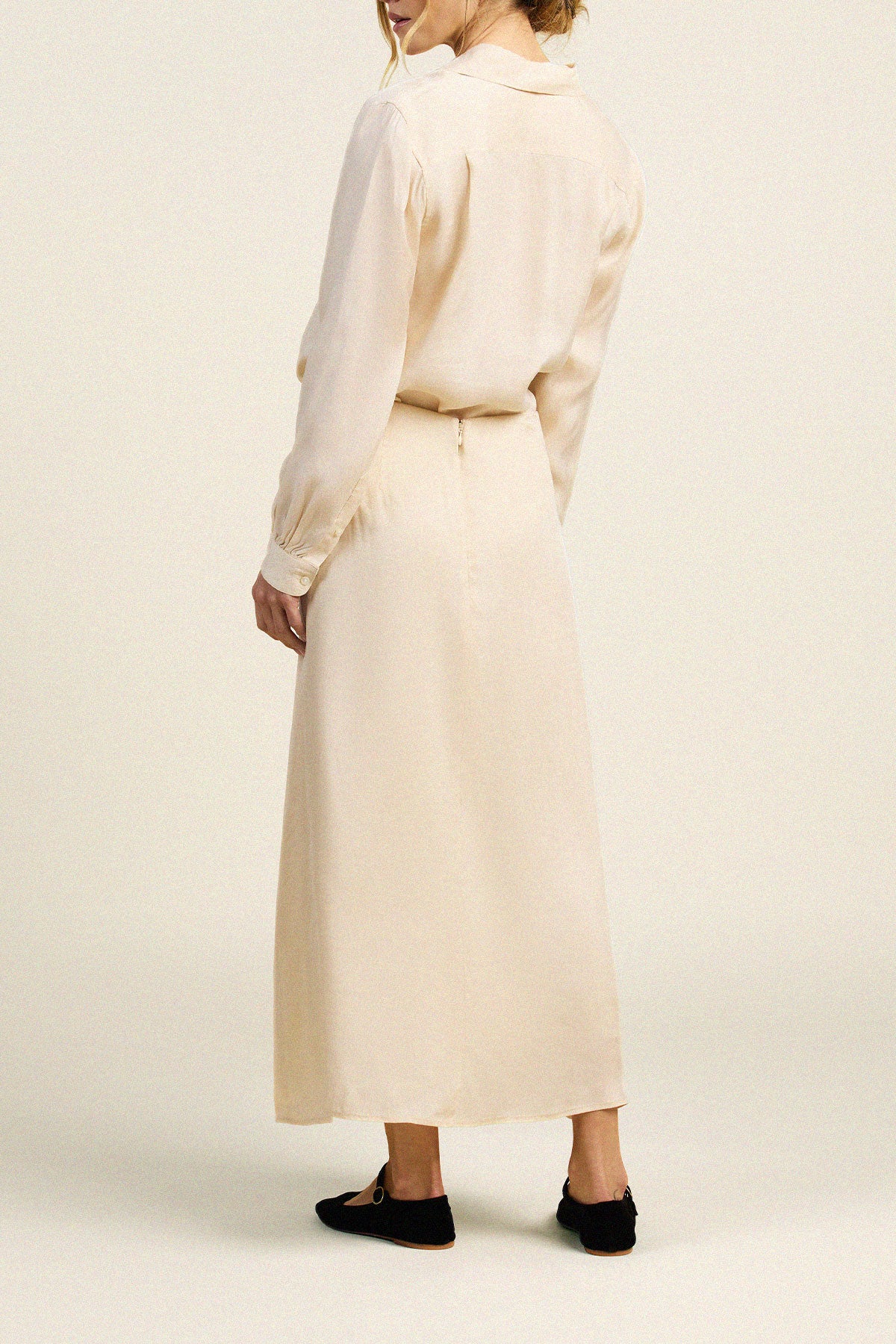 Trovata Demi skirt in Cream, tencel-viscose blend — view 4