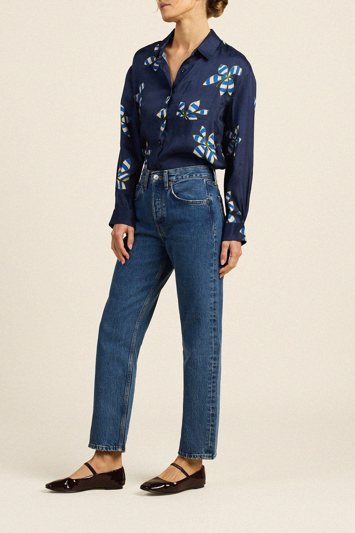 Trovata Nessa shirt in Mod Botanica, cupro-viscose blend — view 4