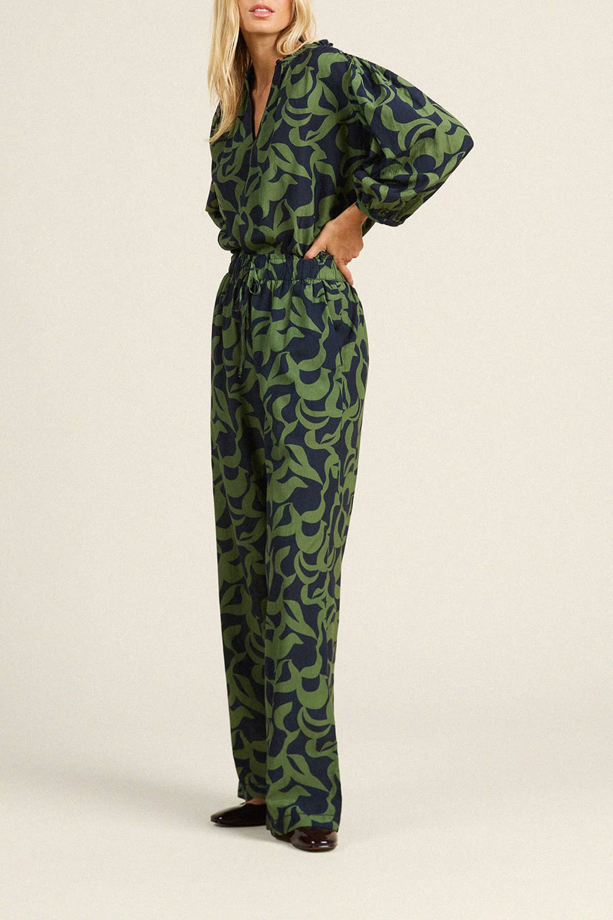 Vera Pant Muted Canopy