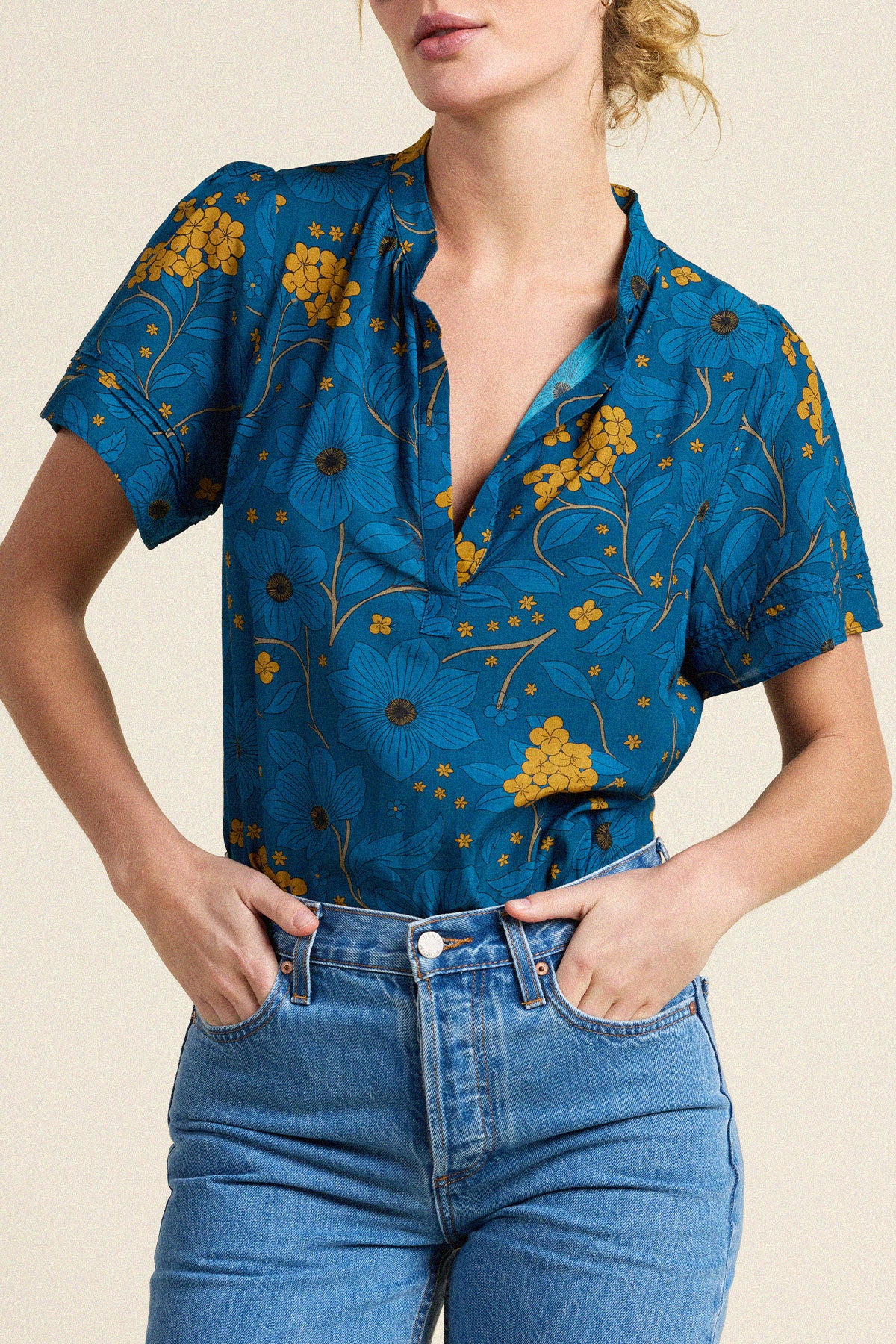 Trovata Alana blouse in Stella Flora, cotton-viscose blend — view 2
