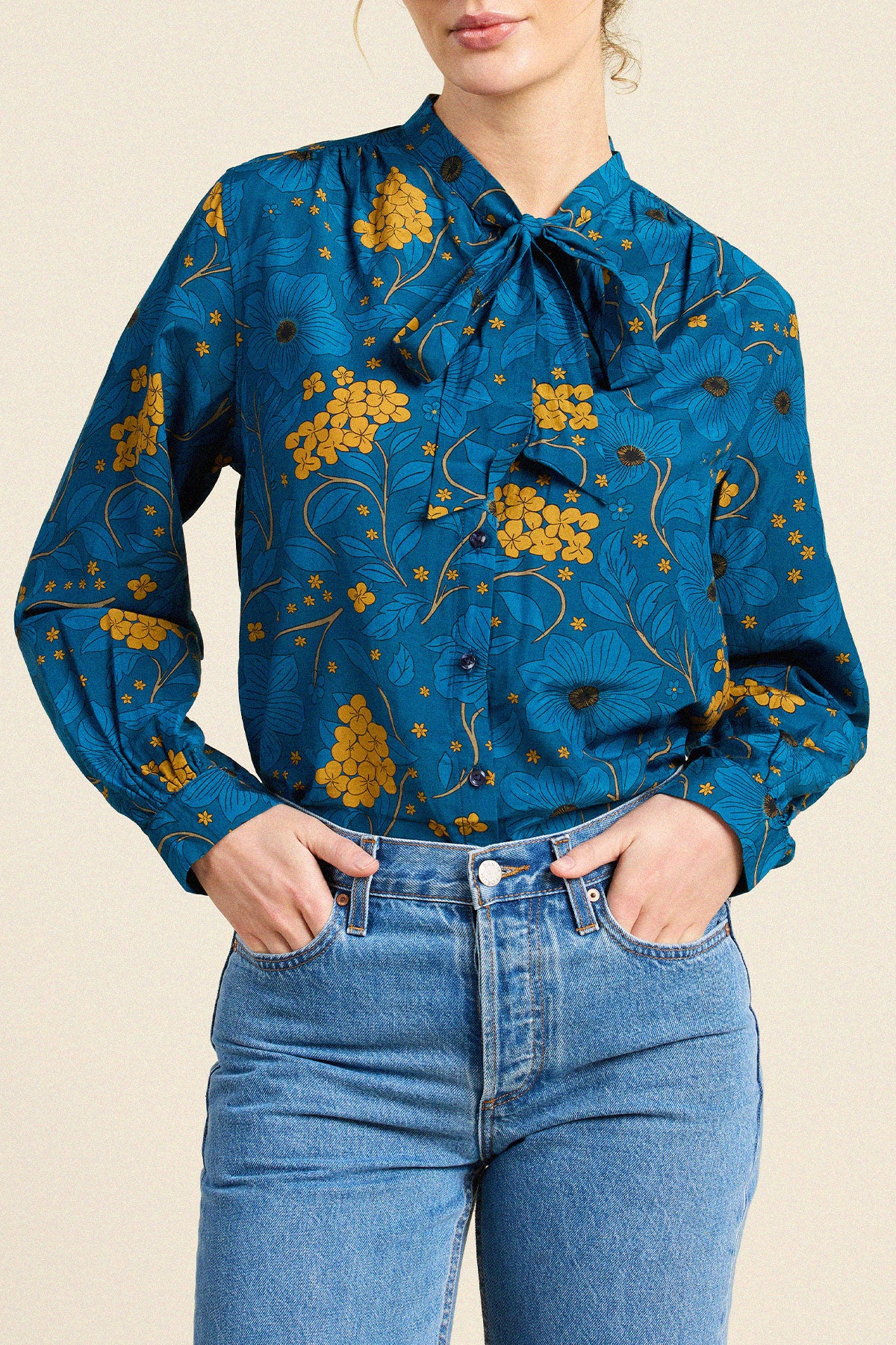 Trovata Mary Todd blouse in Stella Flora, cotton-viscose blend — view 2