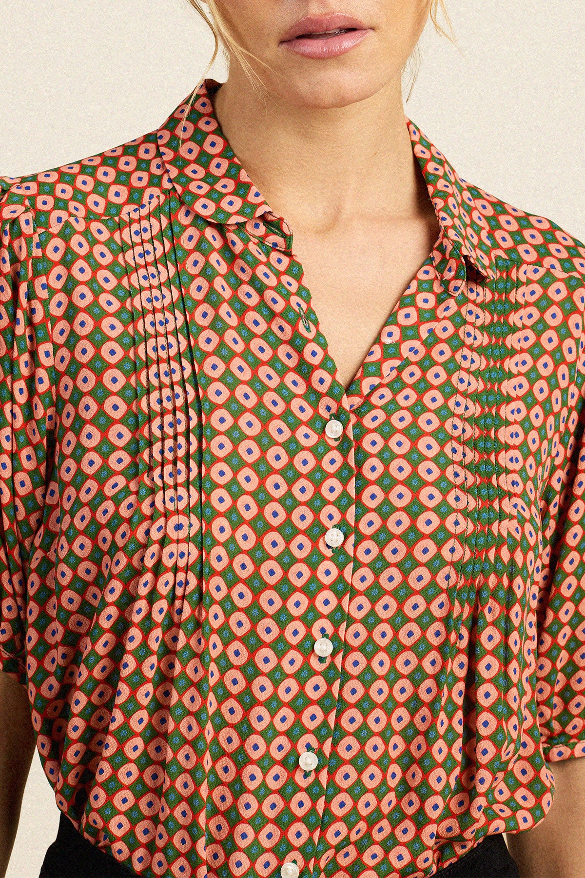 Trovata Nadine blouse in Vintage Parlor, viscose — view 2