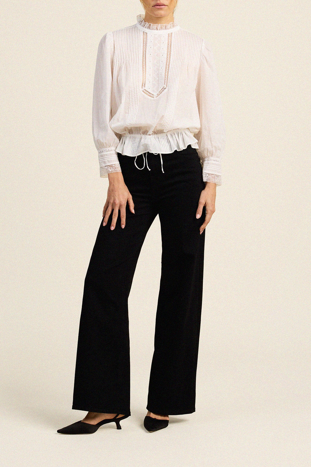 Trovata Cosette blouse in White, cotton — view 3