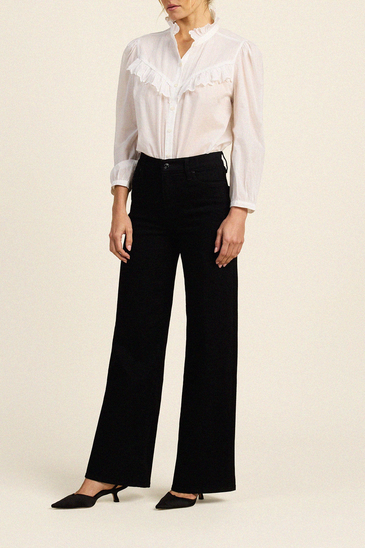 Trovata Vianne blouse in White, cotton — view 4