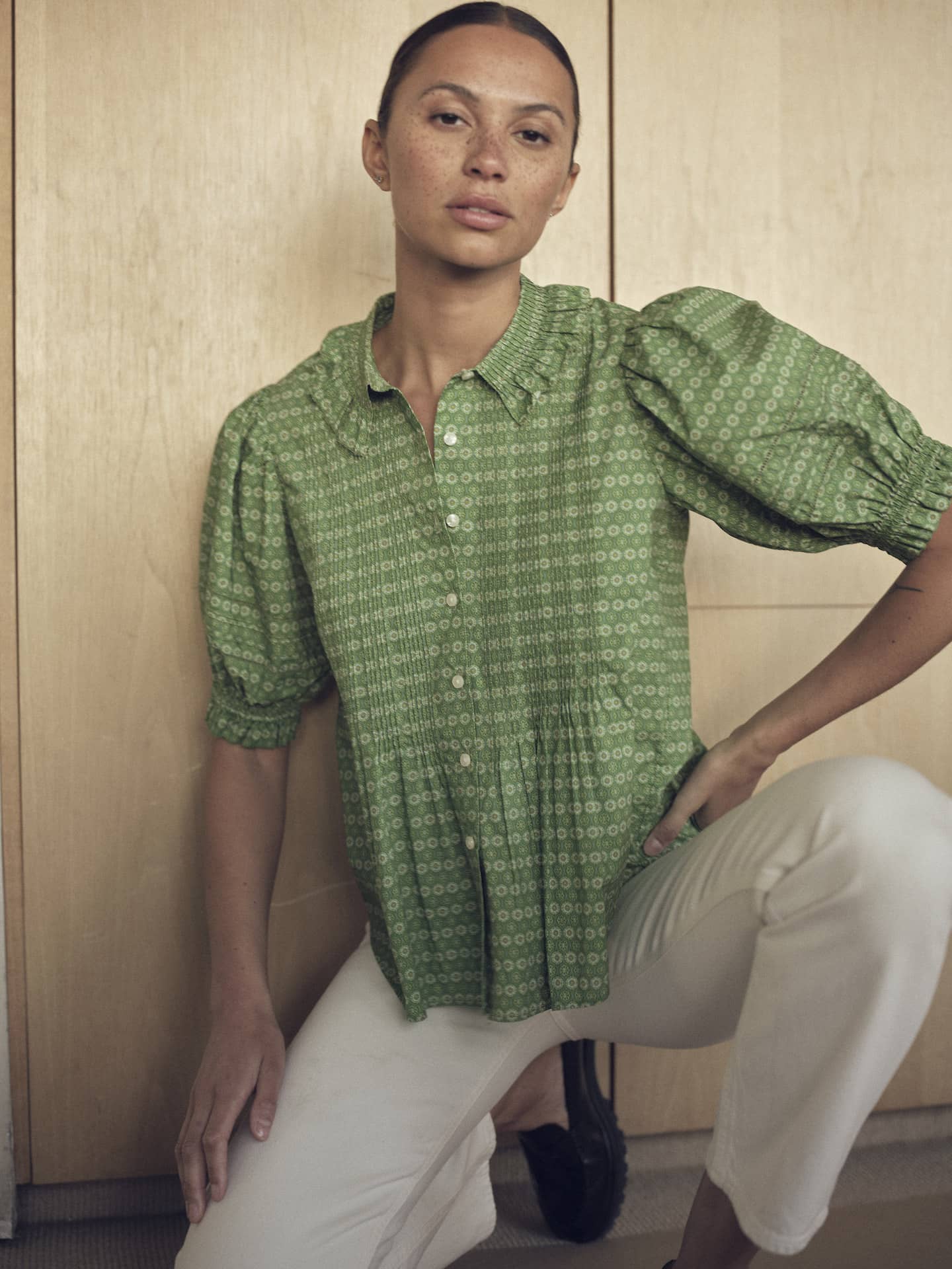 Jess Blouse Green Medallion