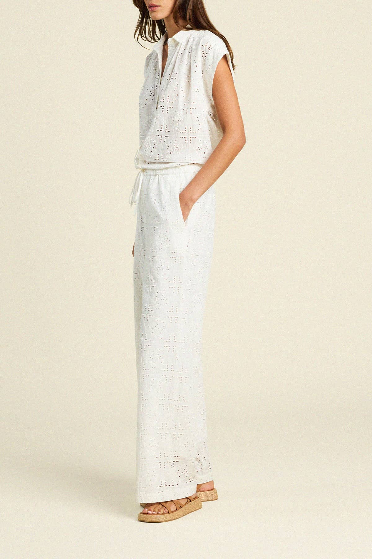 Vera Pant Handkerchief Eyelet