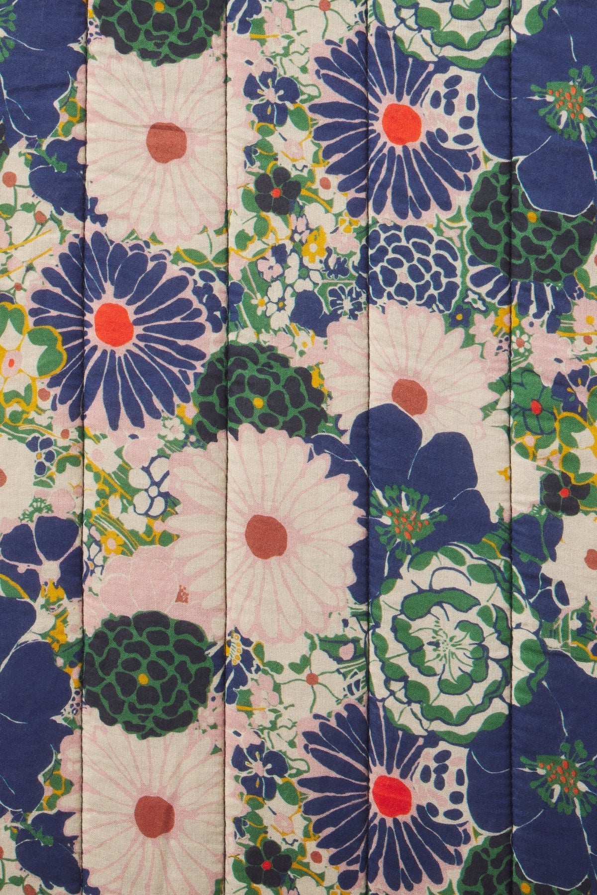 Trovata Medley printed throw blanket — fabric detail