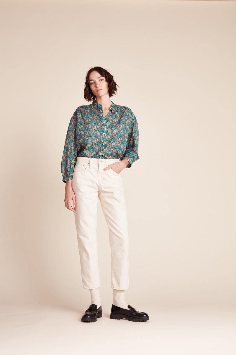 Lilly Shirt Bold Leaflet
