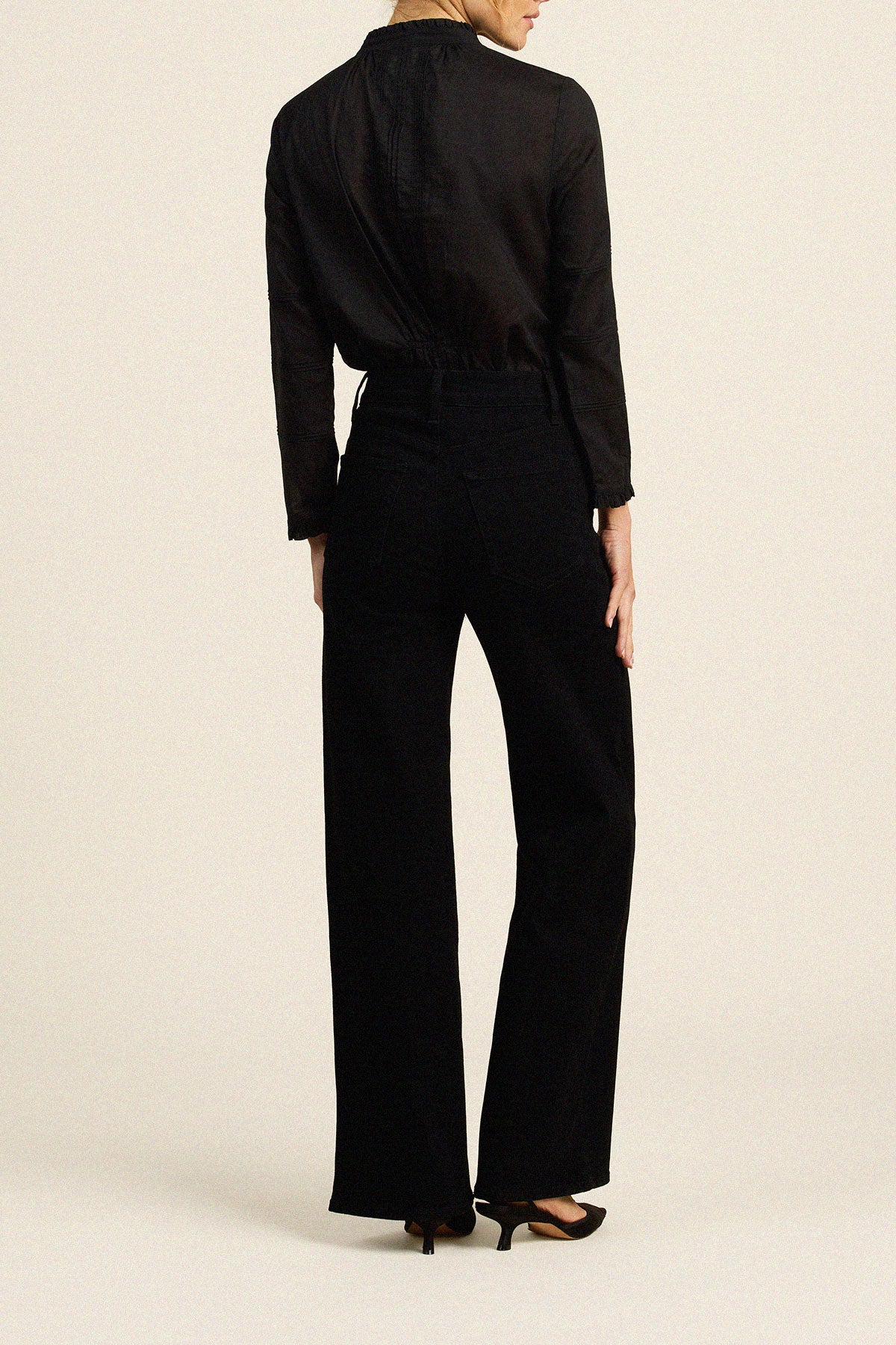 Trovata Maris blouse in Black, cotton — view 5