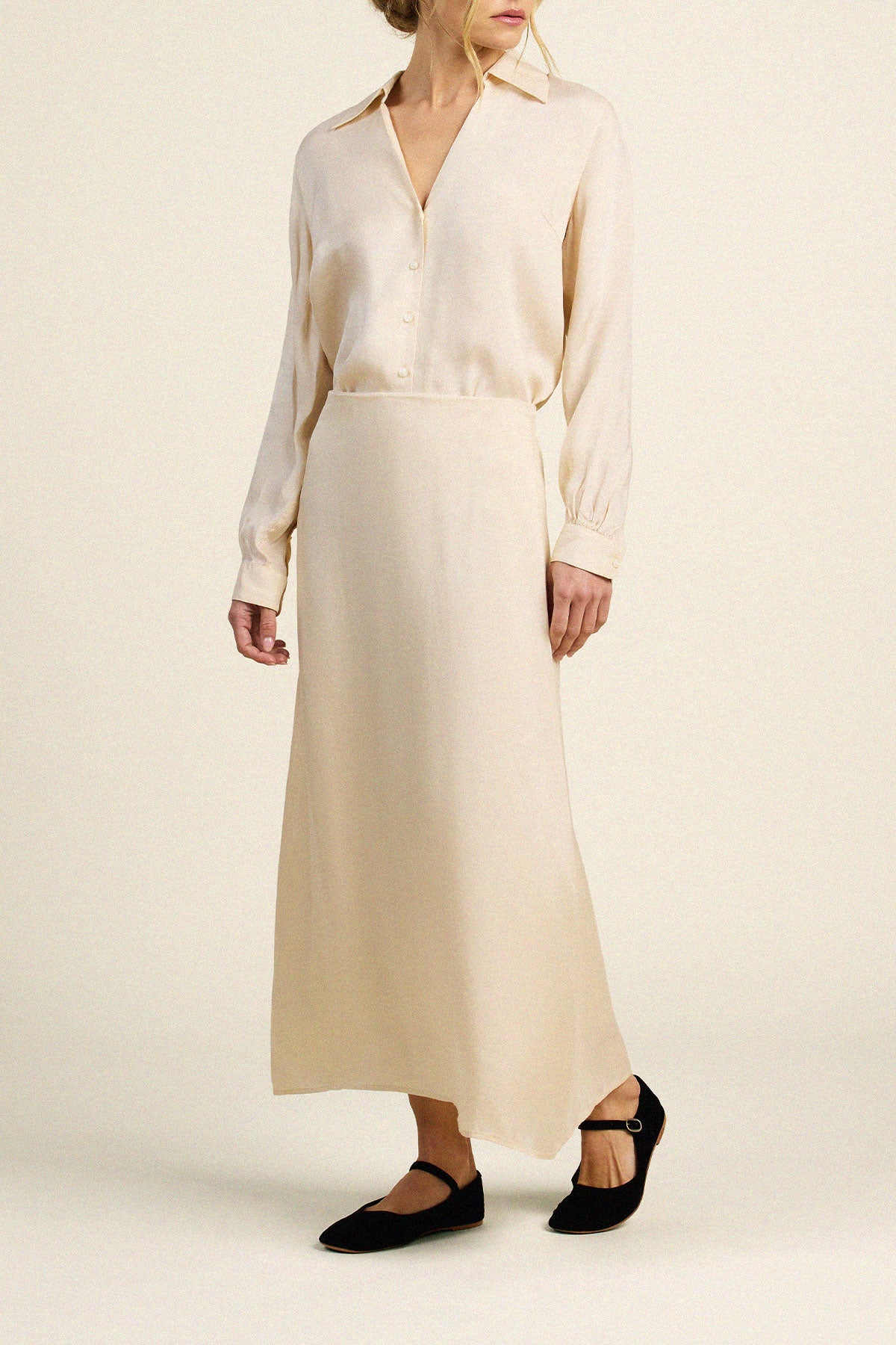 Trovata Demi skirt in Cream, tencel-viscose blend — view 3