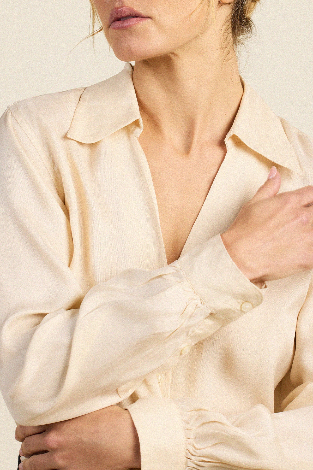 Trovata Justine blouse in Cream, tencel-viscose blend — view 2