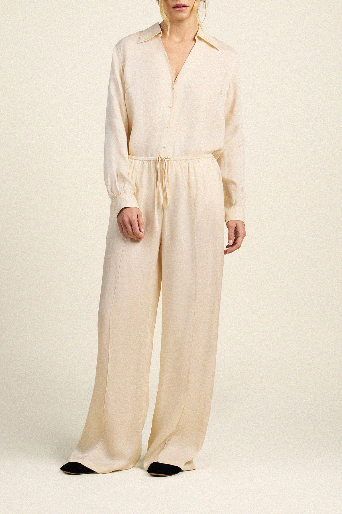 Trovata Zella pant in Cream, tencel-viscose blend — view 4