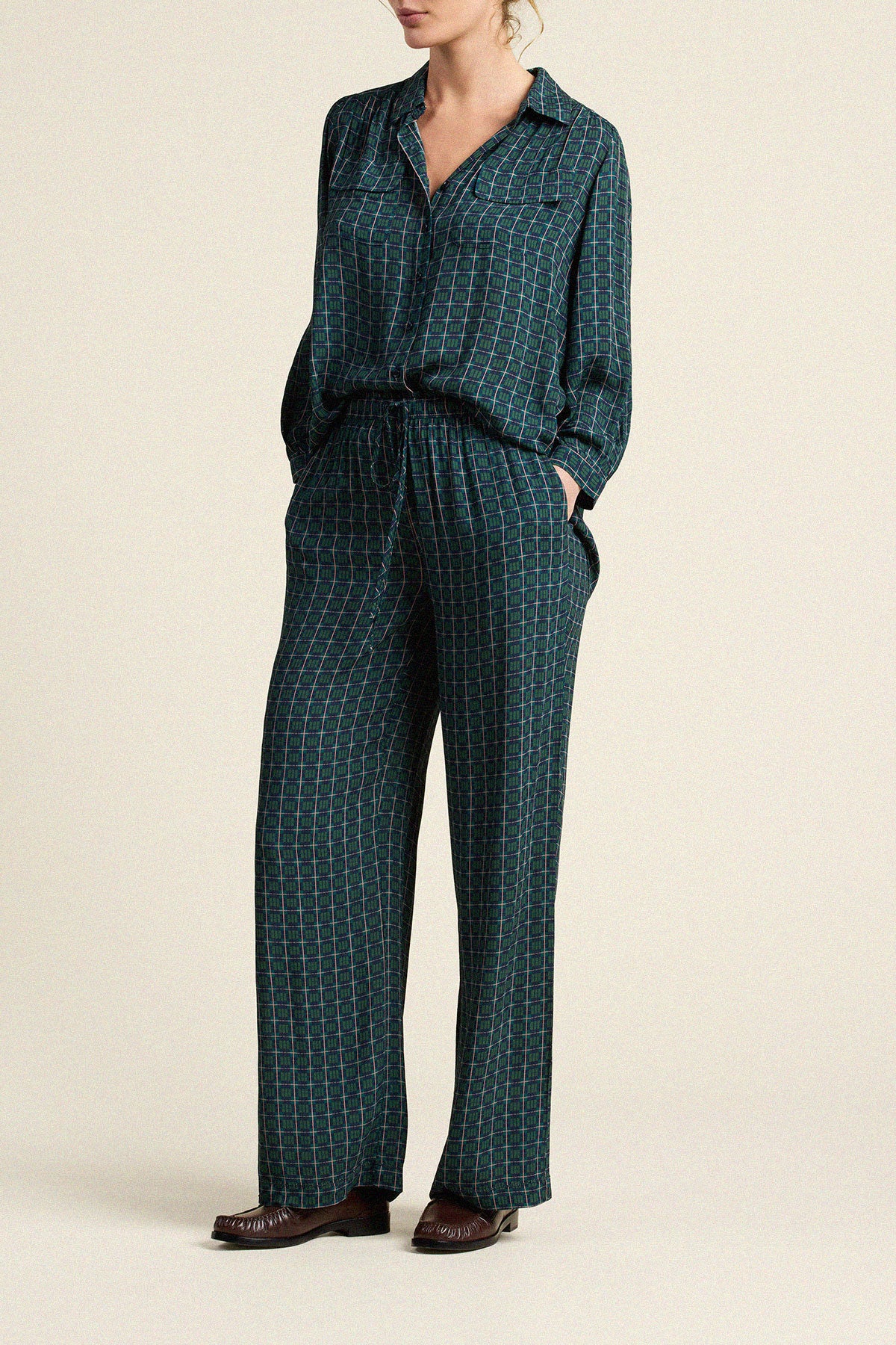 Trovata Zola blouse in Davenport Plaid, viscose — view 4
