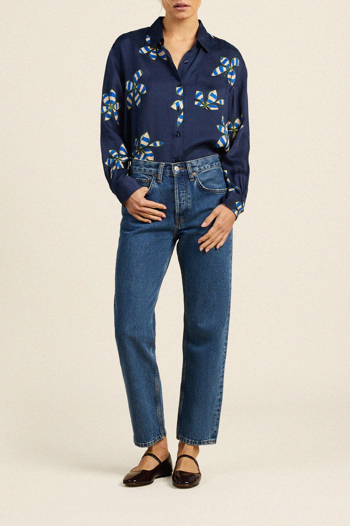 Trovata Nessa shirt in Mod Botanica, cupro-viscose blend — view 3