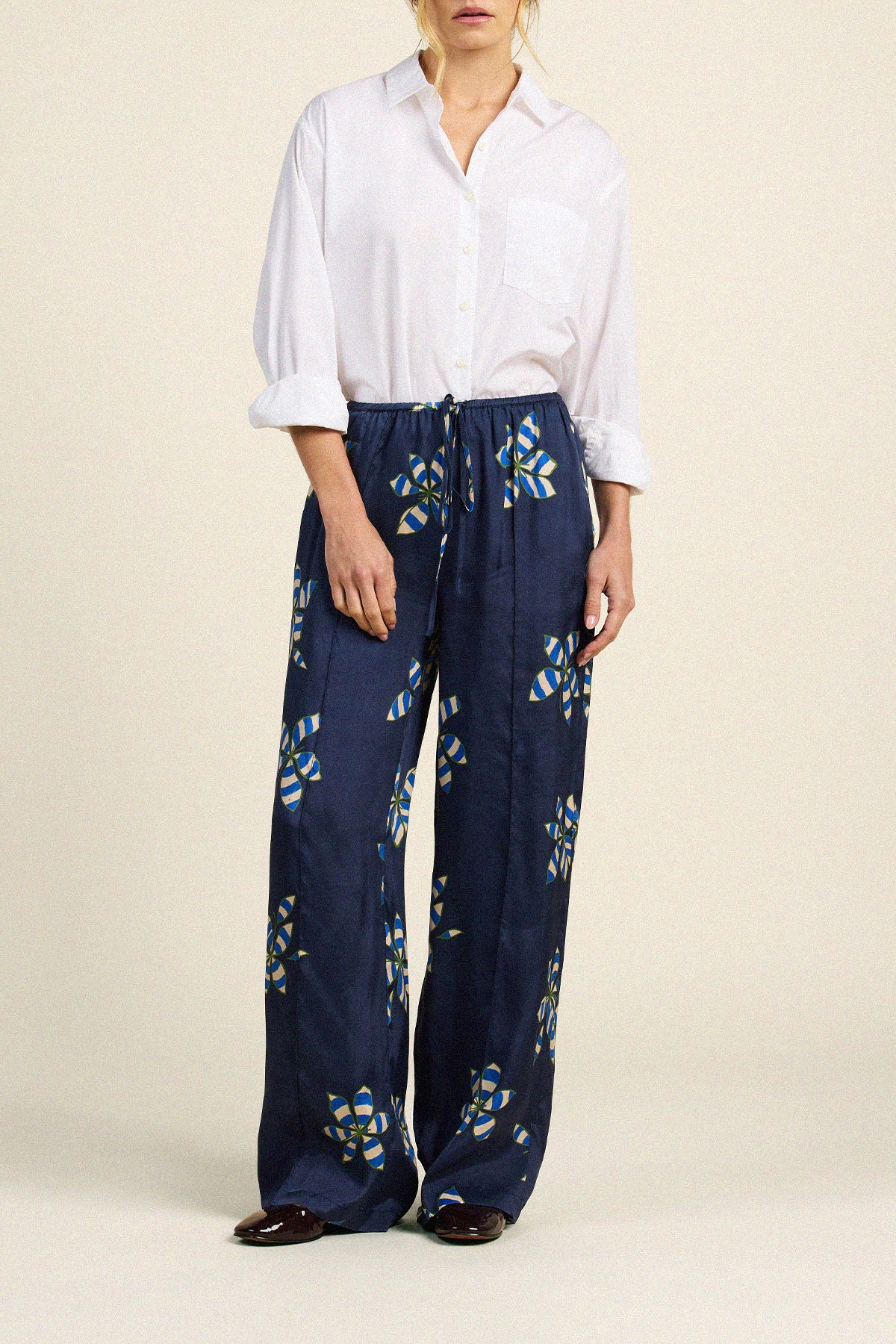 Trovata Zella pant in Mod Botanica, cupro-viscose blend — view 5