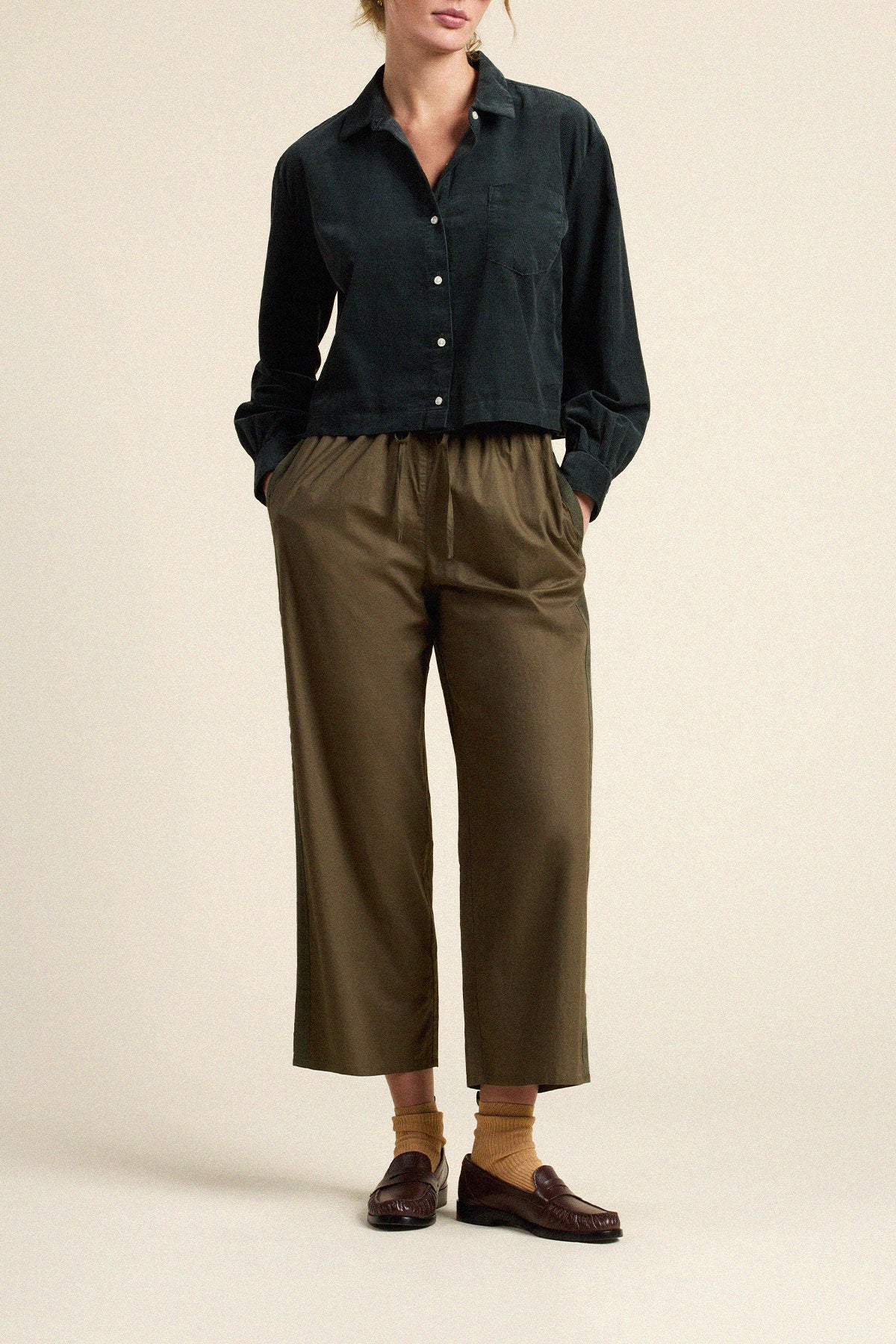 Trovata Joey pant in Olive, cotton — view 2
