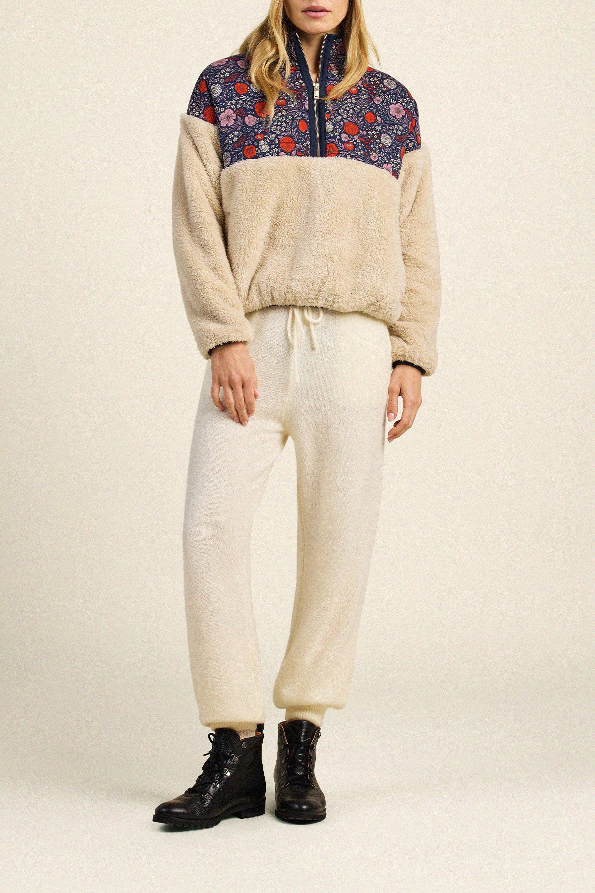 Trovata Casey pullover in Atelier Garden, polyester — view 3