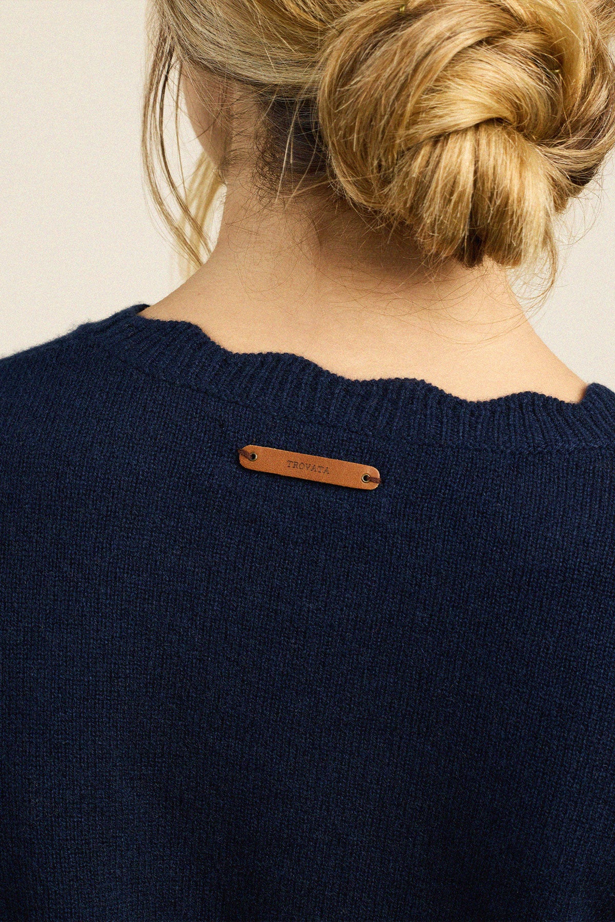 Trovata Kate sweater in Navy Mod, cashmere — view 4
