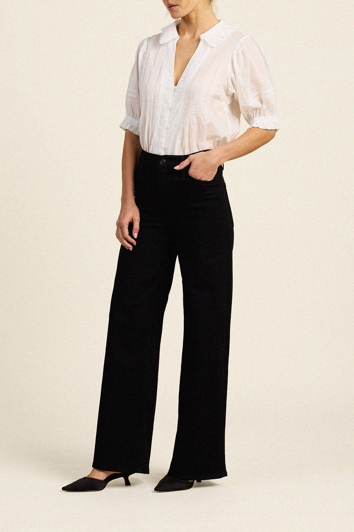 Trovata Amelie blouse in White, cotton — view 4